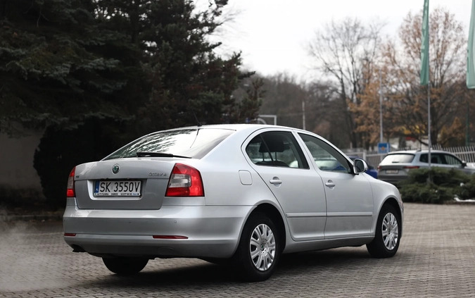 Skoda Octavia cena 13900 przebieg: 192473, rok produkcji 2010 z Katowice małe 379